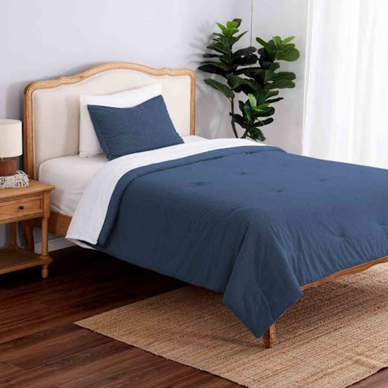 2-Piece Navy Blue Plush Grid Comforter Set, Twin/Twin XL