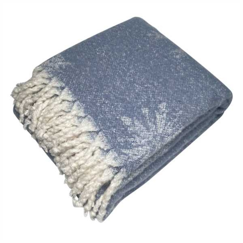 Snowflake Boucle Woven Throw Blanket, 50×60