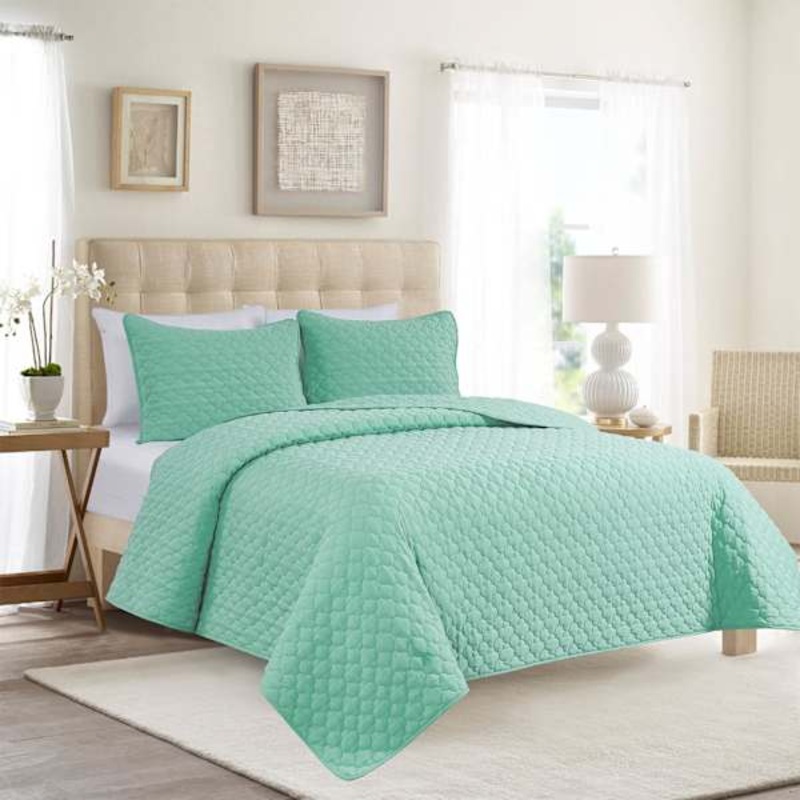 3-Piece Light Green Washed Microfiber Quilt Set, Full/Queen