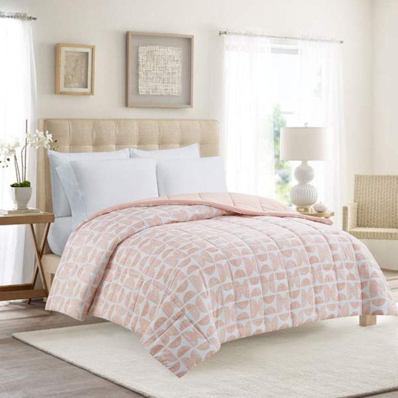 Pink Geo Print Reversible Brushed Microfiber Comforter, Twin/Twin XL