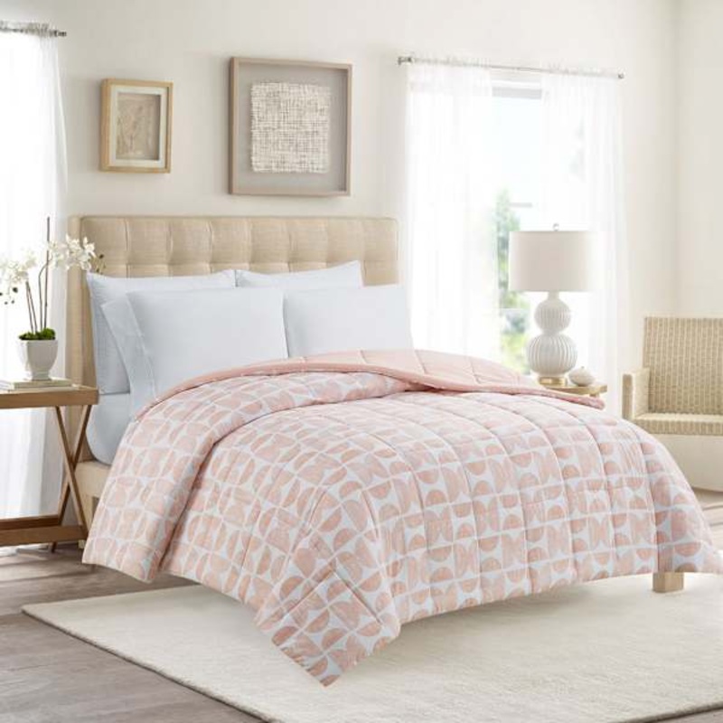 Pink Geo Print Reversible Brushed Microfiber Comforter, Full/Queen