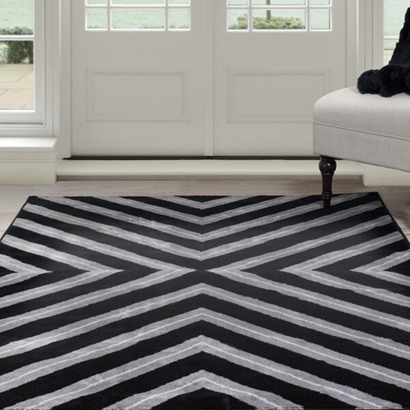 Windsor Home Kaleidoscope Area Rug – Black & Grey 3’3″ x 5′ – 3’4″ x 5′
